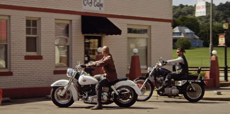 Harley-Davidson FLHS Electra Glide Sport