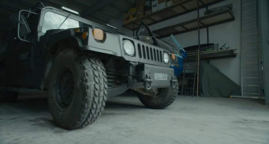 AM General HMMWV M1025 in 211