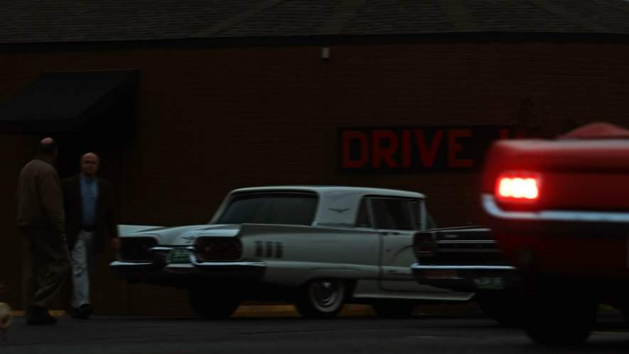 Ford Thunderbird
