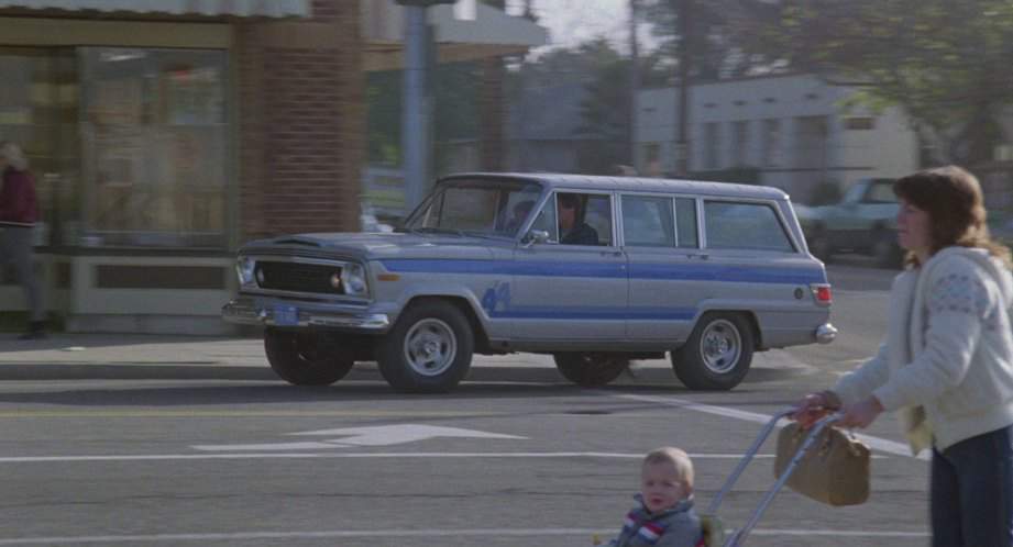 Jeep Wagoneer