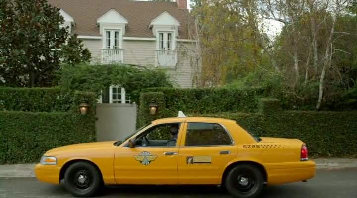 Ford Crown Victoria