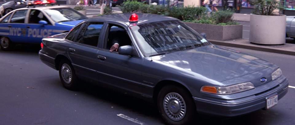 Ford Crown Victoria