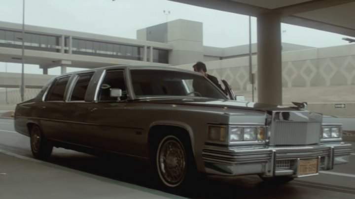 Cadillac Fleetwood Brougham Stretched Limousine