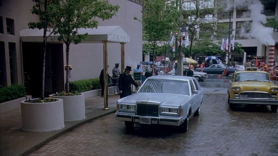 Lincoln Town Car