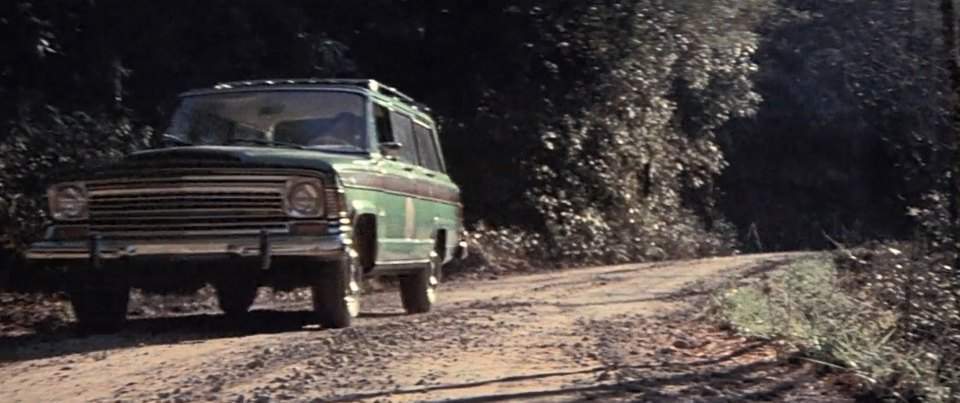 Jeep Wagoneer