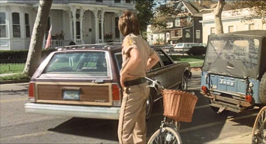 Ford LTD Country Squire