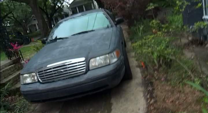 Ford Crown Victoria