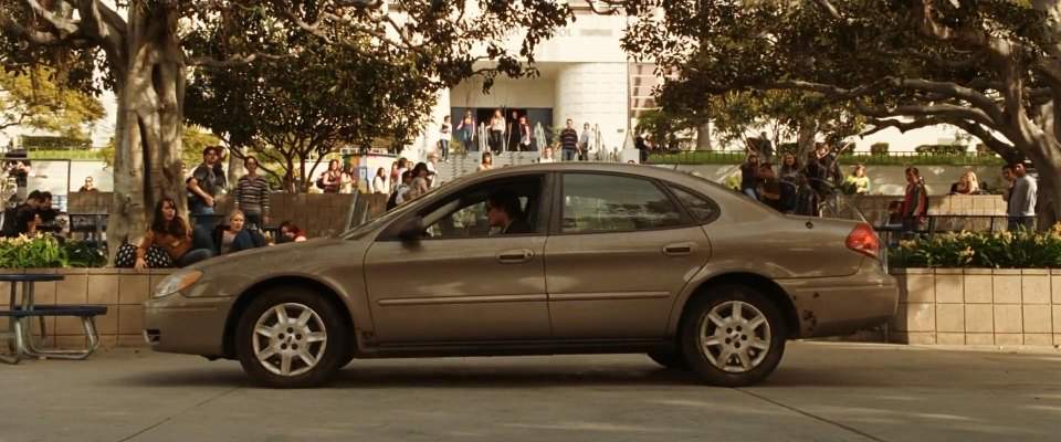 Ford Taurus