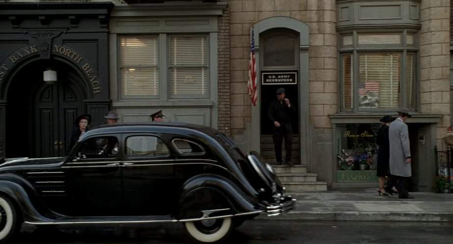 Chrysler Airflow Eight