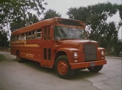 International Harvester Loadstar 1600