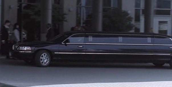 Lincoln Town Car Stretched Limousine