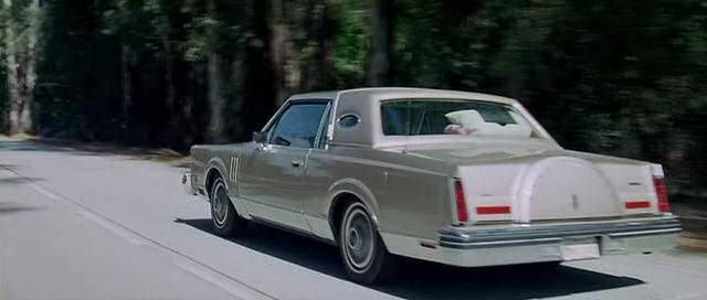 Lincoln Continental Mark VI
