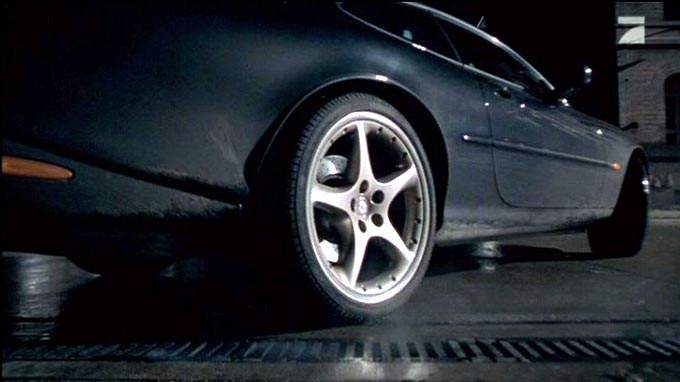 Jaguar XKR