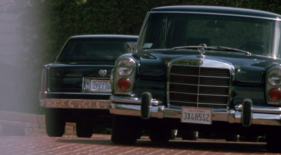 Cadillac Sedan DeVille