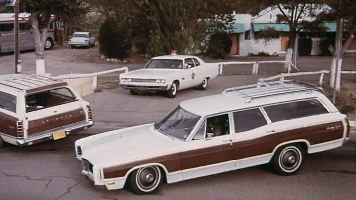 Ford LTD Country Squire