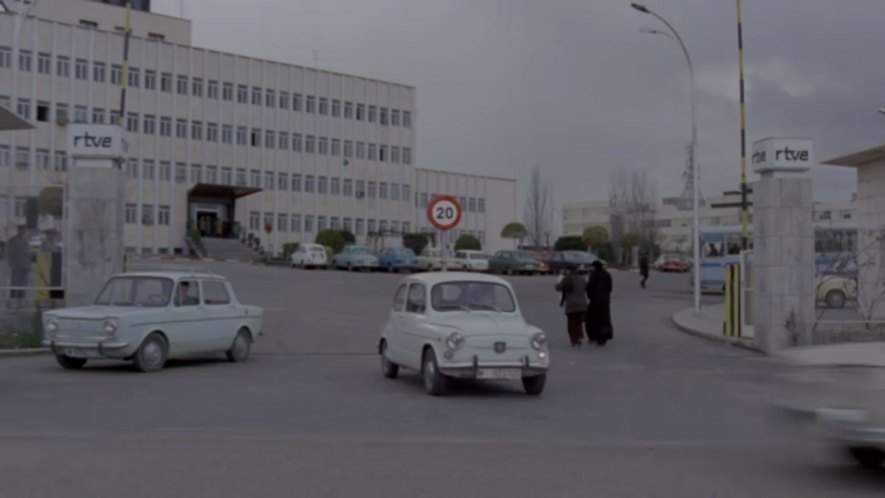 Seat 600 E