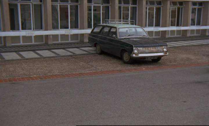 Vauxhall Victor 101 Estate