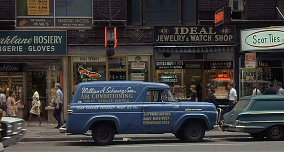 Ford F-100 Panel