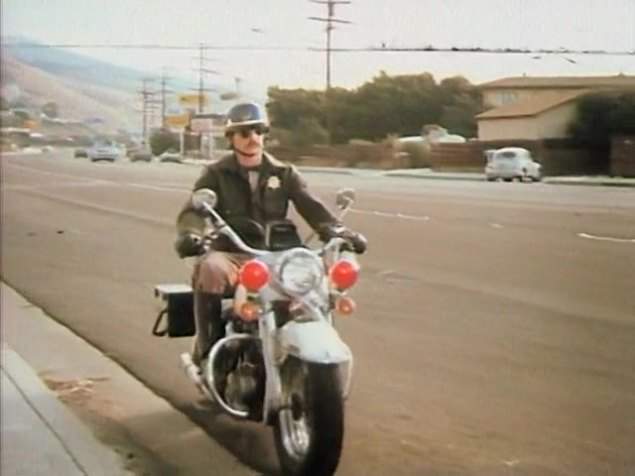 Harley-Davidson FLHP Electra Glide