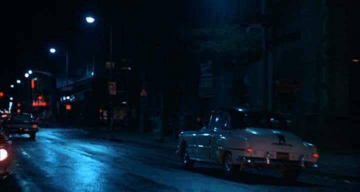 Pontiac Chieftain De Luxe