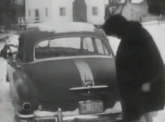 Pontiac Chieftain De Luxe