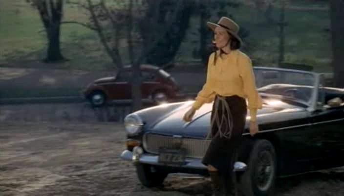 Volkswagen De Luxe Sedan