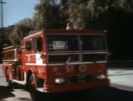 Ward LaFrance P80