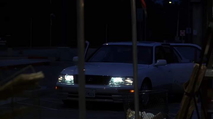 Lexus LS 400