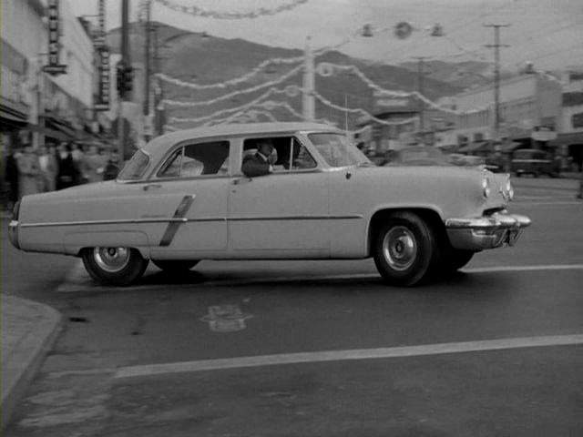 Lincoln Cosmopolitan