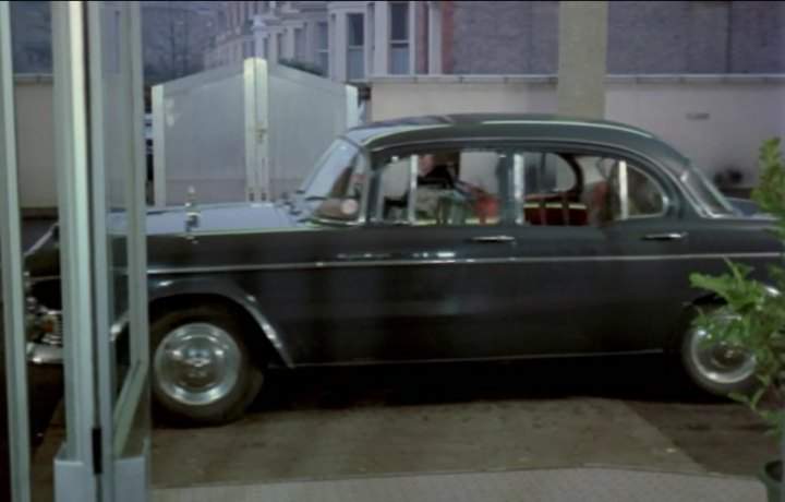 Humber Super Snipe Series IV