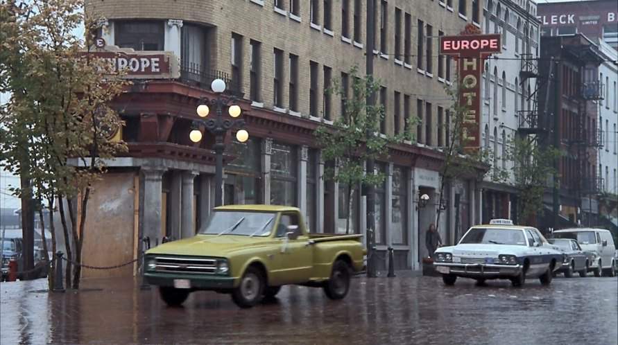 Dodge Monaco