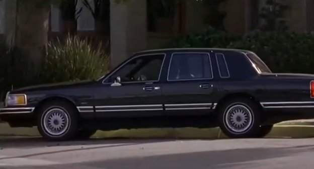 Lincoln Town Car