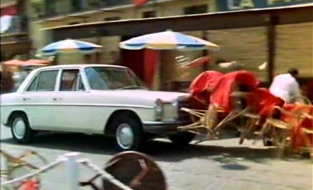 Mercedes-Benz 200