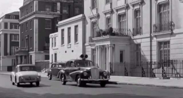 Triumph TR2
