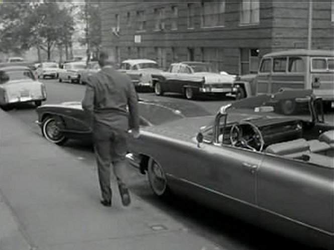 Ford Fairlane Crown Victoria
