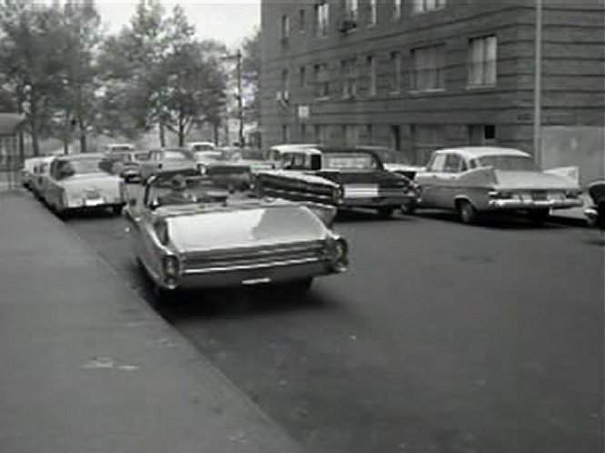 Plymouth Savoy