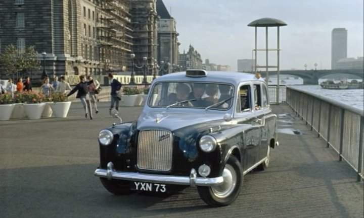 Austin FX4