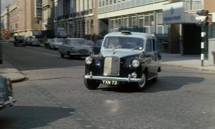 Ford Zodiac MkII