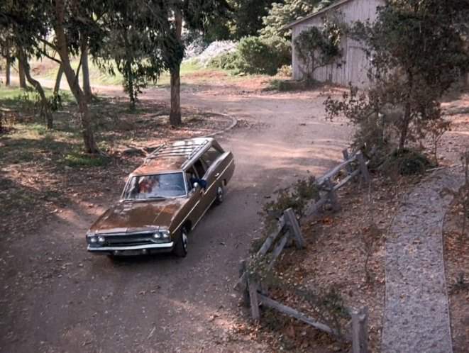 Plymouth Satellite