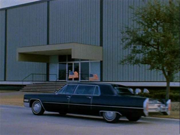 Cadillac Fleetwood 75
