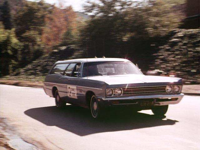 Plymouth Fury Suburban