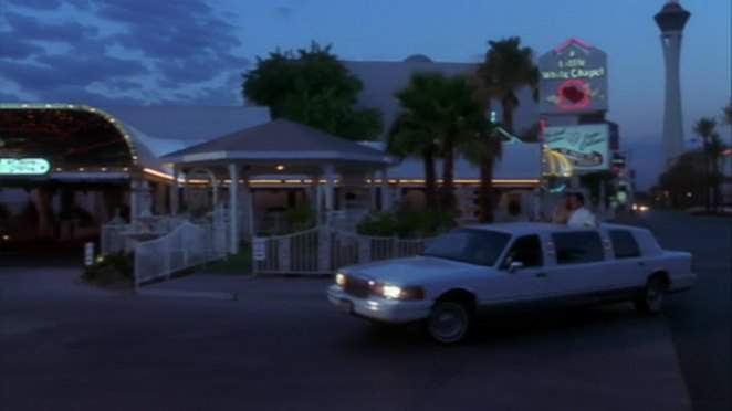 Lincoln Town Car Stretched Limousine