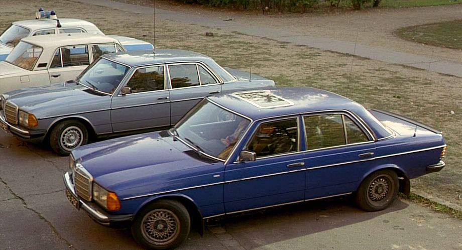 Mercedes-Benz 300 D