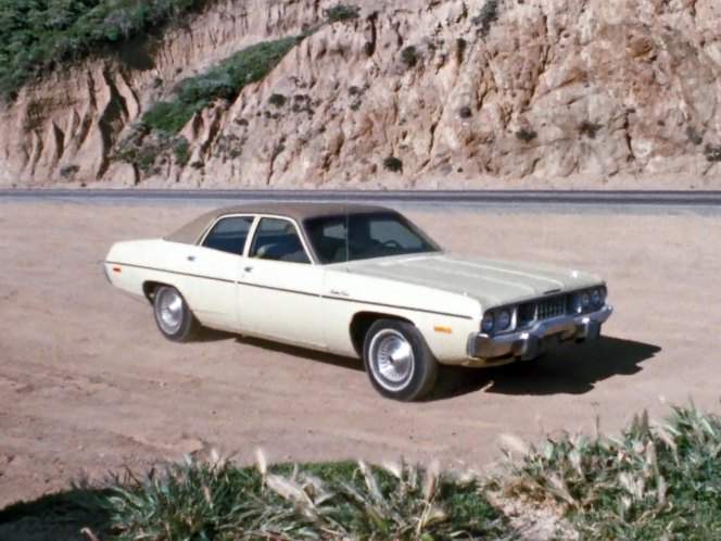 Plymouth Satellite