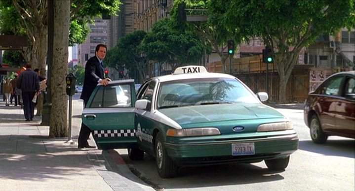 Ford Crown Victoria