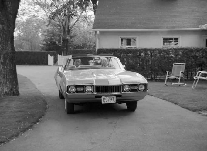 Oldsmobile Cutlass S