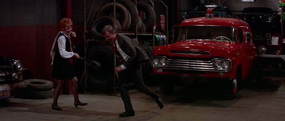 Ford F-100 Panel