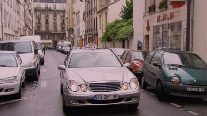 Mercedes-Benz E 200 CDI
