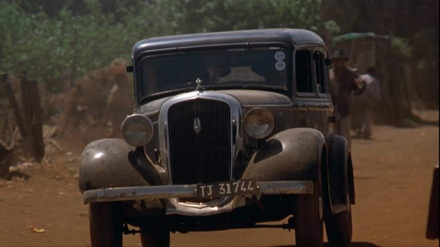 Plymouth De Luxe
