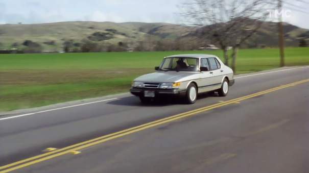 SAAB 900